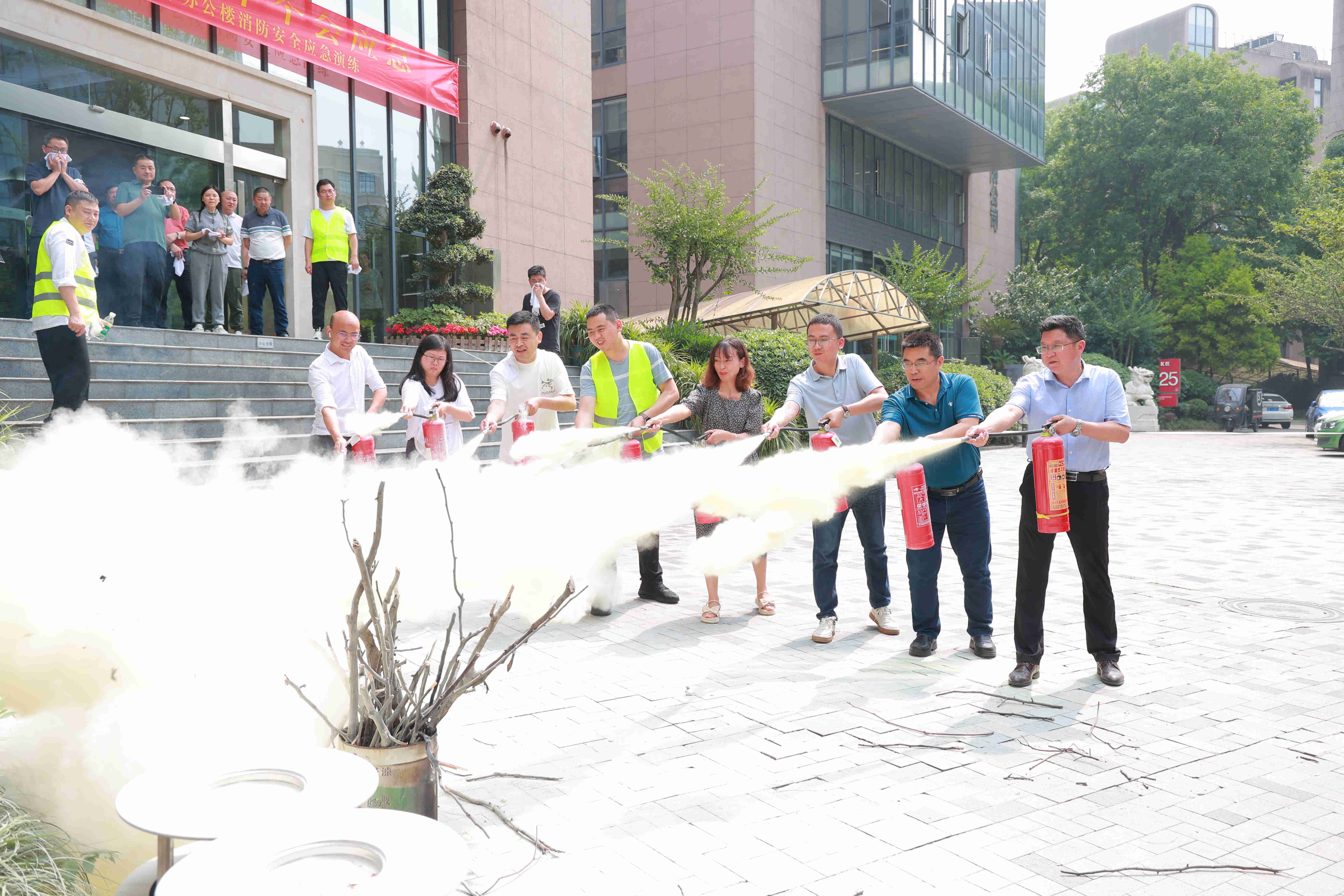 1687958616120808.jpg 1687958616120808.jpg